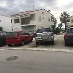 Seafront Maisonette In بيت للعطل