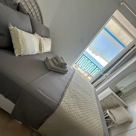 Hébergement de vacances Seafront Maisonette In Fourka