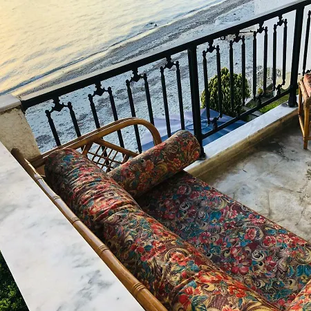 Seafront Maisonette In