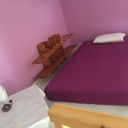 Seafront Maisonette In *