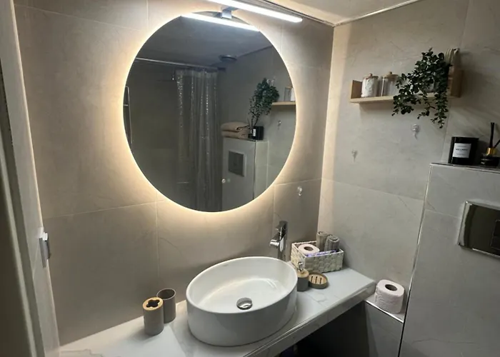 Seafront Maisonette In Дом отдыха