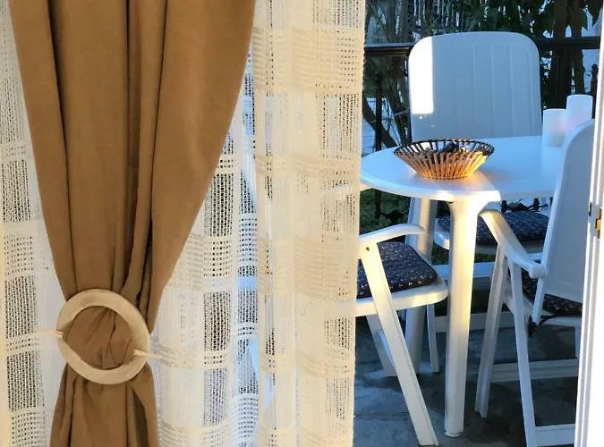 Seafront Maisonette In Tatil Evi *