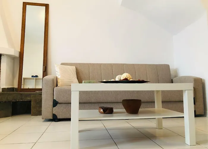 Seafront Maisonette In * Fourka