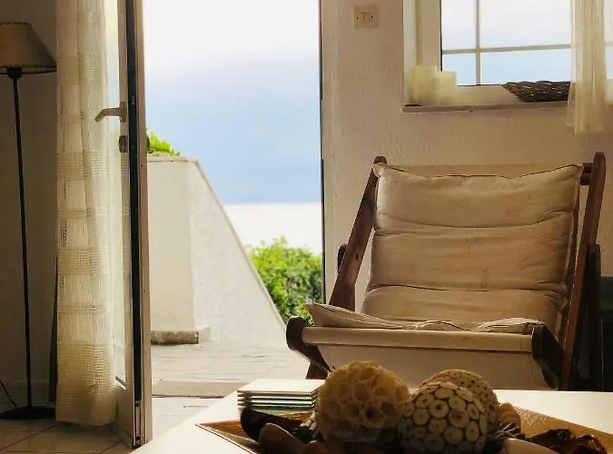 Seafront Maisonette In Fourka